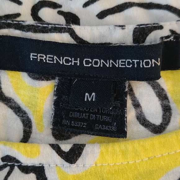 Floral French Connection T-shirt 💛 - Picture 3 of 7